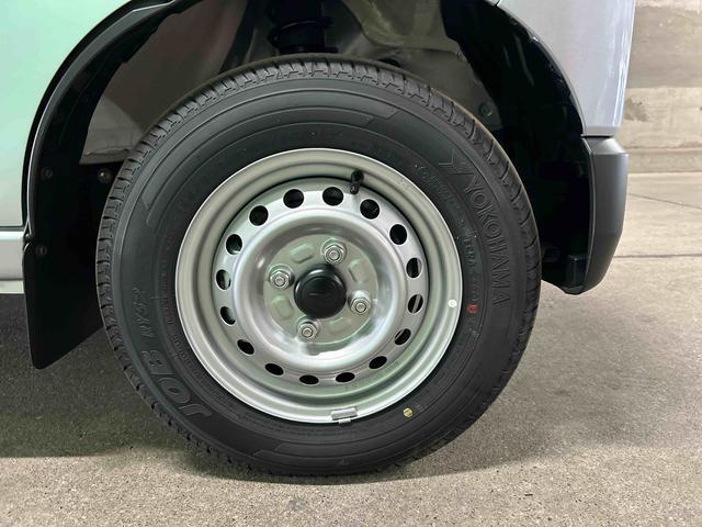ハイゼットカーゴDX 届け出済み未使用車保証 新車保証・まごころ保証 1年間・走行距離無制限付き・両ドアスライドドア・マニュアルエアコン装備・スマートアシスト装備(東京都)の中古車