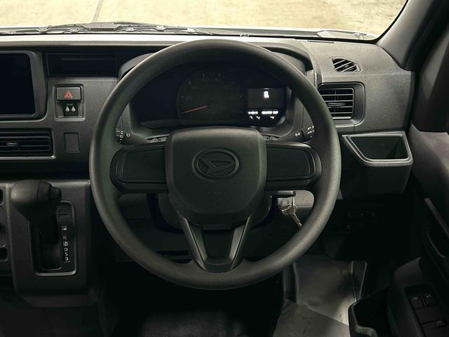ハイゼットカーゴDX 届け出済み未使用車保証 新車保証・まごころ保証 1年間・走行距離無制限付き・両ドアスライドドア・マニュアルエアコン装備・スマートアシスト装備(東京都)の中古車