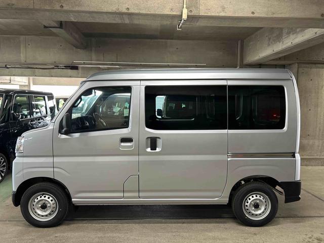 ハイゼットカーゴDX 届け出済み未使用車保証 新車保証・まごころ保証 1年間・走行距離無制限付き・両ドアスライドドア・マニュアルエアコン装備・スマートアシスト装備(東京都)の中古車