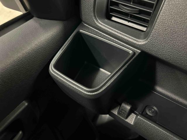 ハイゼットカーゴDX 届け出済み未使用車保証 新車保証・まごころ保証 1年間・走行距離無制限付き・両ドアスライドドア・マニュアルエアコン装備・スマートアシスト装備(東京都)の中古車