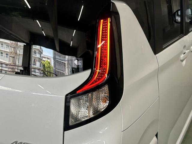 ムーヴＲＳ　１０インチナビ・バックカメラ・ドラレコ装備保証　新車保証・まごころ保証　１年間・走行距離無制限付き・１０インチナビ・バックカメラ・ドラレコ・ＥＴＣ装備・ＬＥＤヘッドライト装備（東京都）の中古車