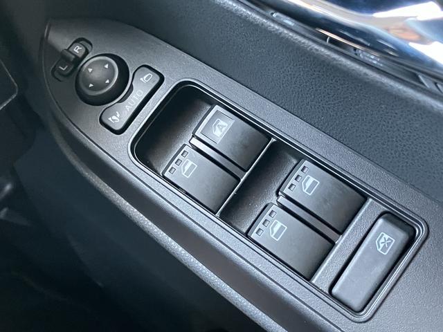 タントカスタムＲＳ　シートヒーター　電動パーキングブレーキ保証１年間距離無制限付き・ターボ・パノラマカメラ・シートヒーター・電動パーキングブレーキ・ＬＥＤフォグランプ・ＬＥＤヘッドランプ・両側電動スライドドア・シートバックテーブル（東京都）の中古車