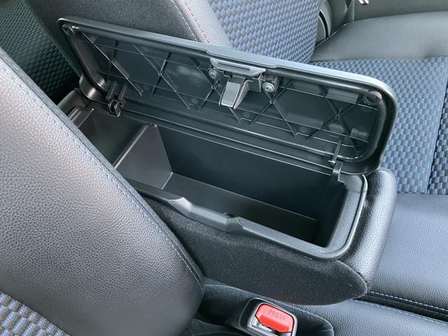 タントカスタムＲＳ　シートヒーター　電動パーキングブレーキ保証１年間距離無制限付き・ターボ・パノラマカメラ・シートヒーター・電動パーキングブレーキ・ＬＥＤフォグランプ・ＬＥＤヘッドランプ・両側電動スライドドア・シートバックテーブル（東京都）の中古車