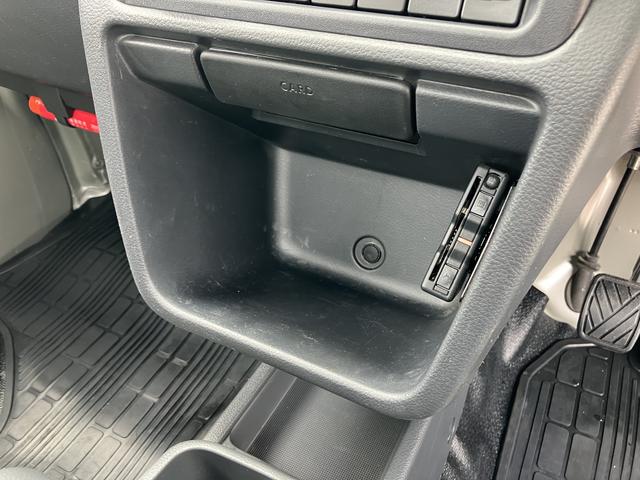 キャリイトラック農繁スペシャル　ＥＴＣ車載器　４ＷＤ　５ＭＴ保証１年間距離無制限付き・車検整備付き・５ＭＴ・４ＷＤ・衝突回避支援・ドラレコ・ＥＴＣ車載器・エアコン・パワーウインドウ（東京都）の中古車