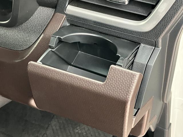 トールＧ　リミテッド２　ＳＡ３車検整備付・フルセグナビ・全周囲カメラ・クルーズコントロール・シートヒーター（東京都）の中古車