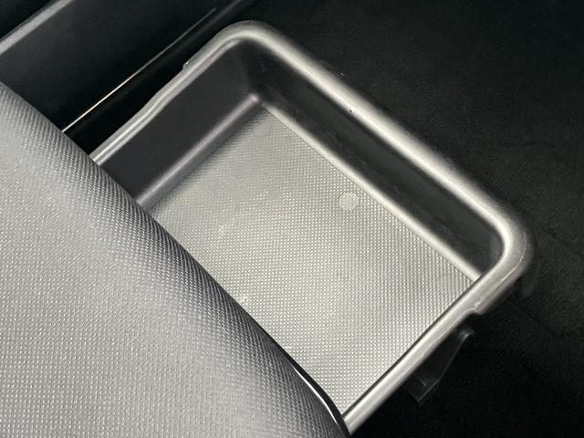 トールＧ　リミテッド２　ＳＡ３車検整備付・フルセグナビ・全周囲カメラ・クルーズコントロール・シートヒーター（東京都）の中古車