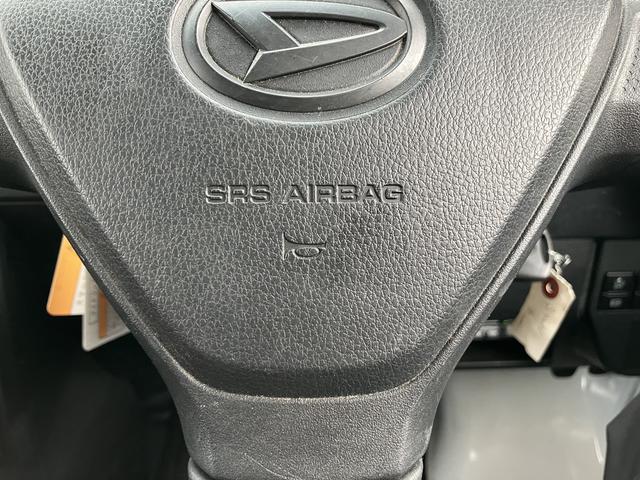 ハイゼットカーゴデラックスＳＡ３ＬＥＤヘッドライト・ＥＴＣ・オートライト・キーレス・衝突回避支援（東京都）の中古車
