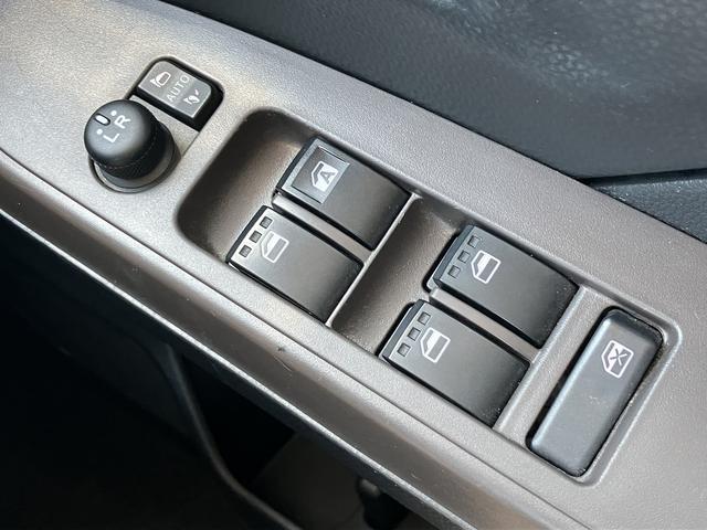 トールＧ　純正７インチナビ　クルーズコントロール保証　新車保証・まごころ保証　１年間・走行距離無制限付き　純正７インチナビ　アダプティブクルーズコントロール　ＬＥＤヘッドランプ　キーフリーシステム　両側電動スライドドア（東京都）の中古車