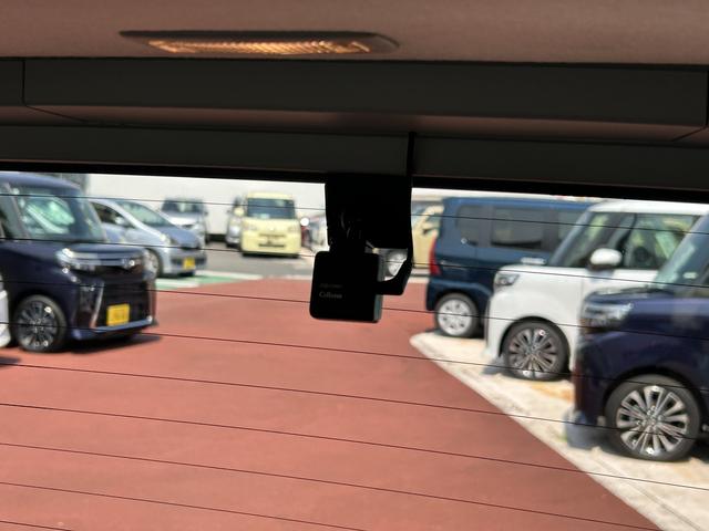 ルーミーカスタムＧフルセグナビ・クルーズコントロール・バックカメラ・両側電動スライドドア・シートヒーター（東京都）の中古車