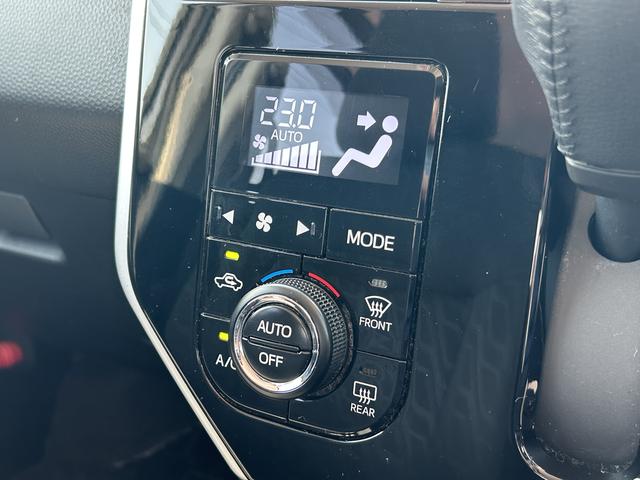 ルーミーカスタムＧフルセグナビ・クルーズコントロール・バックカメラ・両側電動スライドドア・シートヒーター（東京都）の中古車