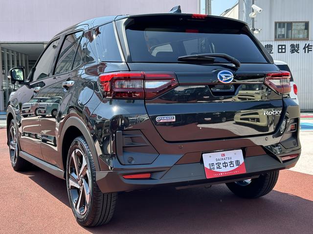 ロッキープレミアムＧ　ＨＥＶ９インチナビ・全周囲カメラ・クルーズコントロール・シートヒーター・電動パーキングブレーキ（東京都）の中古車