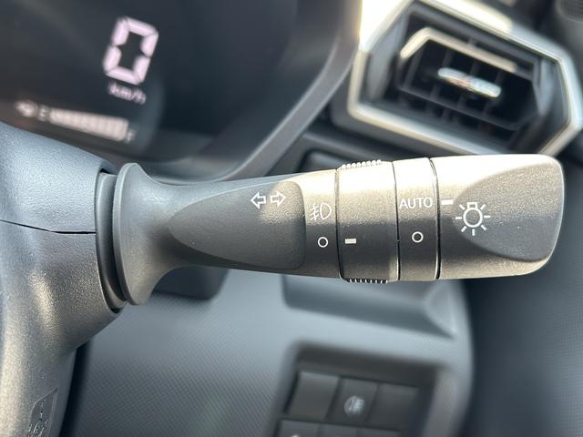 ロッキープレミアムＧ　ＨＥＶ９インチナビ・全周囲カメラ・クルーズコントロール・シートヒーター・電動パーキングブレーキ（東京都）の中古車