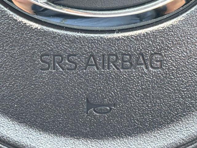 ロッキープレミアムＧ　ＨＥＶ９インチナビ・全周囲カメラ・クルーズコントロール・シートヒーター・電動パーキングブレーキ（東京都）の中古車
