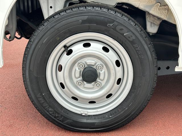 ハイゼットカーゴスペシャルＳＡ３車検整備付・５ＭＴ・ＡＭ／ＦＭラジオ・ドラレコ装備（東京都）の中古車