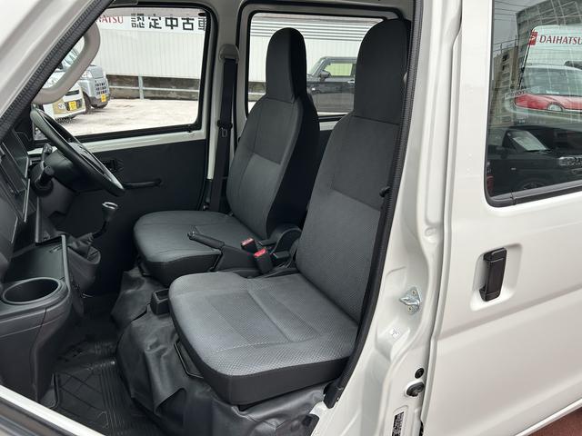 ハイゼットカーゴスペシャルＳＡ３車検整備付・５ＭＴ・ＡＭ／ＦＭラジオ・ドラレコ装備（東京都）の中古車