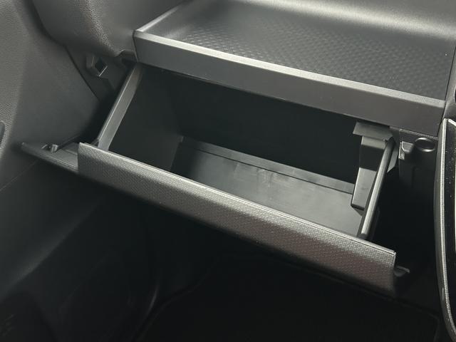 タントカスタムＲＳ保証　新車保証・まごころ保証　１年間・走行距離無制限付き（東京都）の中古車