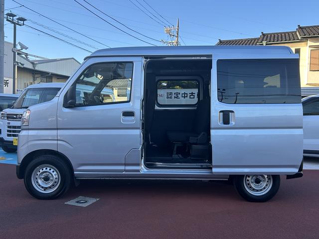 ハイゼットカーゴDXCDステレオ装備・キーレス・アイドルストップ・オートライト(東京都)の中古車