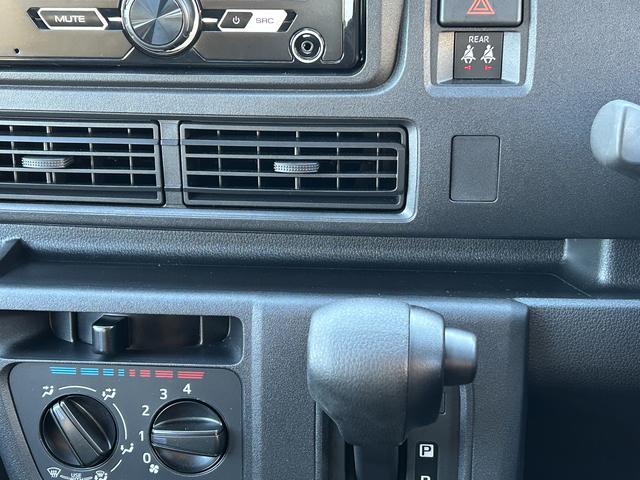 ハイゼットカーゴDXCDステレオ装備・キーレス・アイドルストップ・オートライト(東京都)の中古車