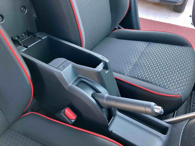 ロッキーＧ９インチナビ・パノラマカメラ・ドラレコ・クルーズコントロール・ＥＴＣ装備（東京都）の中古車