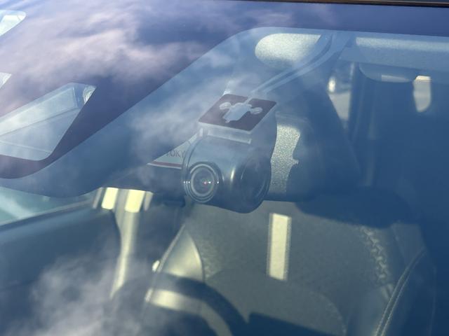 ロッキープレミアムＧ　ＨＥＶ９インチナビ・パノラマカメラ・ドラレクルーズコントロール・ＥＴＣ・シートヒーター（東京都）の中古車