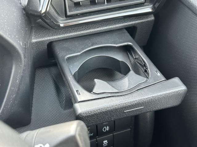 ロッキープレミアムＧ　ＨＥＶ９インチナビ・パノラマカメラ・ドラレクルーズコントロール・ＥＴＣ・シートヒーター（東京都）の中古車