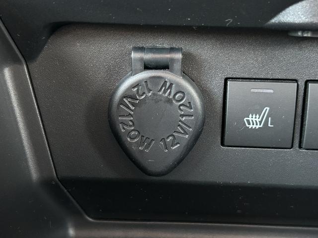 ロッキープレミアムＧ　ＨＥＶ９インチナビ・パノラマカメラ・ドラレクルーズコントロール・ＥＴＣ・シートヒーター（東京都）の中古車