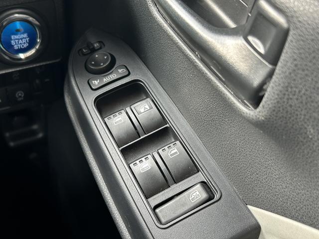 タントＸ車検整備付・９インチナビ・バックカメラ・ドラレコ・ＥＴＣ・運転席ロングスライド（東京都）の中古車