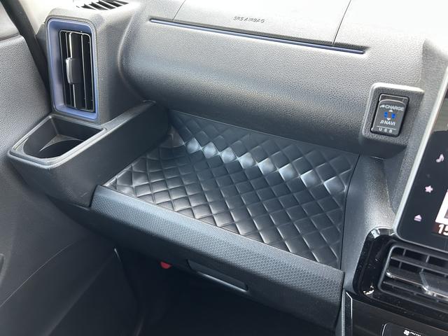 タントウェルカムシートリフトカスタムＲＳスタイルセレク福祉車両・４ＷＤ・９インチナビ・パノラマカメラ・ドラレコ・ＥＴＣ（東京都）の中古車