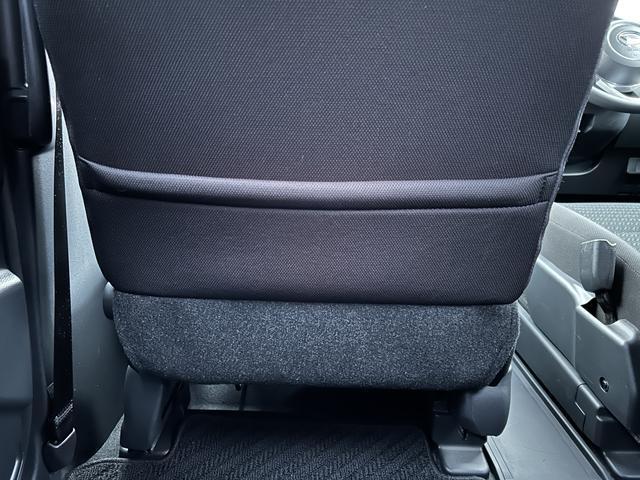 トールカスタムＧ　ディスプレイオーディオ　クルーズコントロール保証１年間距離無制限付き・９インチディスプレイオーディオ・全周囲カメラ・クルーズコントロール・両側電動スライドドア・電動パーキングブレーキ・キーフリーシステム・ＬＥＤヘッドランプ・コーナーセンサー（東京都）の中古車