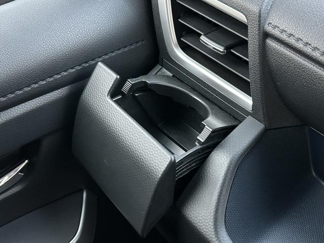 トールカスタムＧ　ディスプレイオーディオ　クルーズコントロール保証１年間距離無制限付き・９インチディスプレイオーディオ・全周囲カメラ・クルーズコントロール・両側電動スライドドア・電動パーキングブレーキ・キーフリーシステム・ＬＥＤヘッドランプ・コーナーセンサー（東京都）の中古車