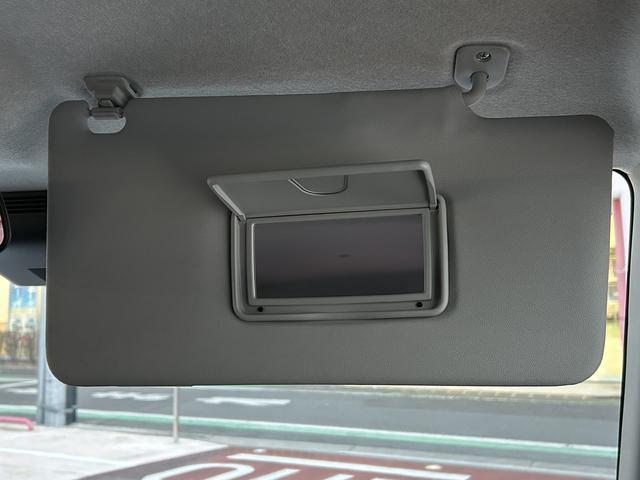 トールカスタムＧ　ディスプレイオーディオ　クルーズコントロール保証１年間距離無制限付き・９インチディスプレイオーディオ・全周囲カメラ・クルーズコントロール・両側電動スライドドア・電動パーキングブレーキ・キーフリーシステム・ＬＥＤヘッドランプ・コーナーセンサー（東京都）の中古車