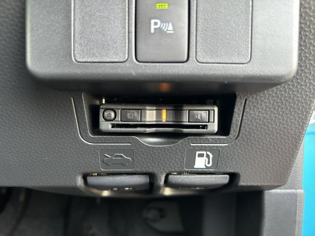 トールカスタムＧ　ディスプレイオーディオ　パノラマモニター保証１年間距離無制限付き・９インチディスプレイオーディオ・全周囲カメラ・クルーズコントロール・ＥＴＣ・両側電動スライドドア・電動パーキングブレーキ・キーフリーシステム・ＬＥＤヘッドランプ（東京都）の中古車