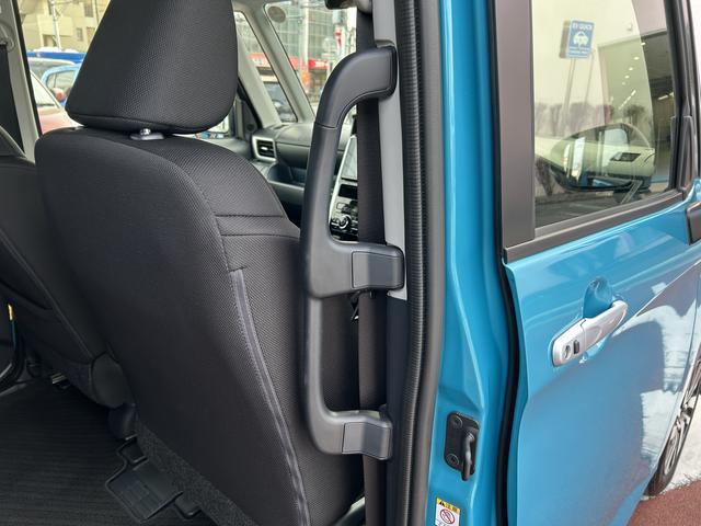 トールカスタムＧ　ディスプレイオーディオ　パノラマモニター保証１年間距離無制限付き・９インチディスプレイオーディオ・全周囲カメラ・クルーズコントロール・ＥＴＣ・両側電動スライドドア・電動パーキングブレーキ・キーフリーシステム・ＬＥＤヘッドランプ（東京都）の中古車