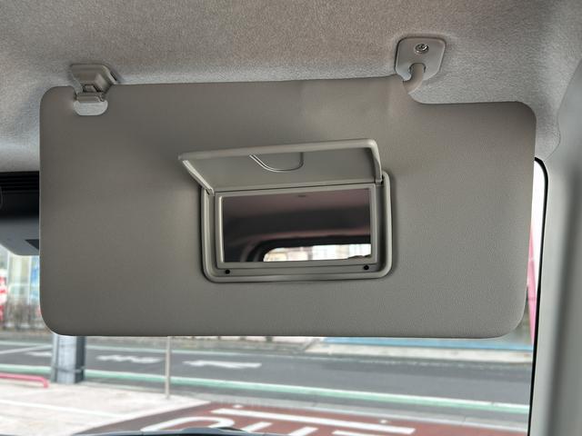 トールカスタムＧ　ディスプレイオーディオ　パノラマモニター保証１年間距離無制限付き・９インチディスプレイオーディオ・全周囲カメラ・クルーズコントロール・ＥＴＣ・両側電動スライドドア・電動パーキングブレーキ・キーフリーシステム・ＬＥＤヘッドランプ（東京都）の中古車