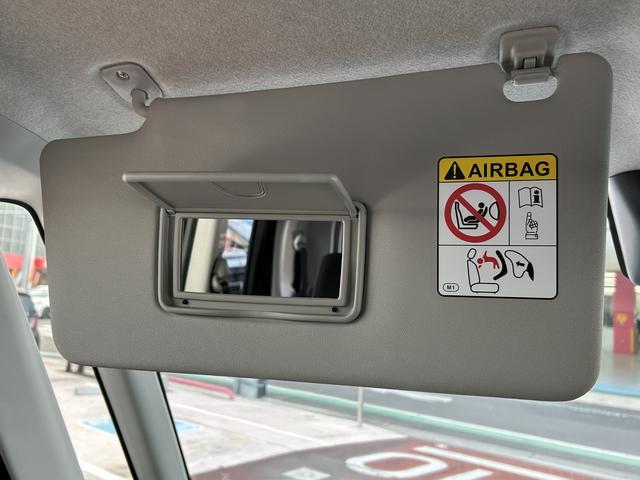 トールカスタムＧ　ディスプレイオーディオ　パノラマモニター保証１年間距離無制限付き・９インチディスプレイオーディオ・全周囲カメラ・クルーズコントロール・ＥＴＣ・両側電動スライドドア・電動パーキングブレーキ・キーフリーシステム・ＬＥＤヘッドランプ（東京都）の中古車