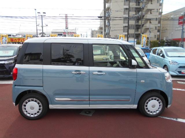 ムーヴキャンバスストライプスＧターボ　届け出済み未使用車４ＷＤ・ターボ・クルーズコントロール・全周囲カメラ・両側電動スライドドア・キーフリー（東京都）の中古車