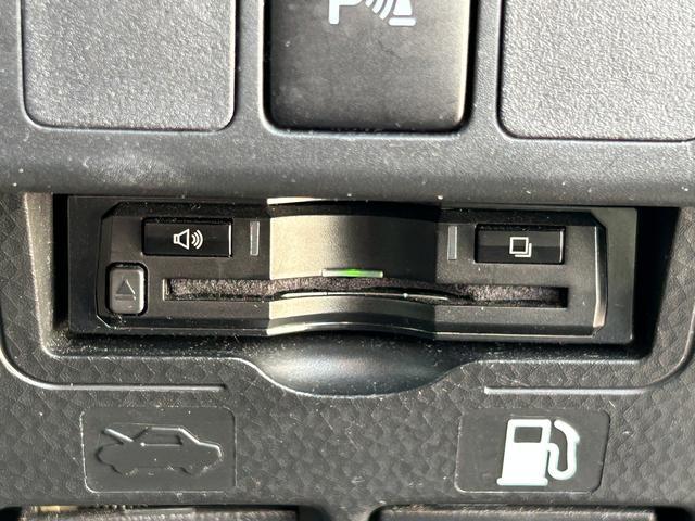 トールカスタムＧリミテッドＳＡ３　９インチナビ　ＥＴＣ　ドラレコ保証１年間距離無制限付き・車券整備付・フルセグナビ・クルーズコントロール・ドラレコ・全周囲カメラ・ＥＴＣ・シートヒーター・両側電動スライドドア・オートライト・ＬＥＤヘッドランプ・ＬＥＤフォグランプ（東京都）の中古車