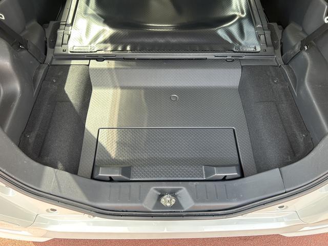 トールカスタムＧリミテッドＳＡ３　９インチナビ　ＥＴＣ　ドラレコ保証１年間距離無制限付き・車券整備付・フルセグナビ・クルーズコントロール・ドラレコ・全周囲カメラ・ＥＴＣ・シートヒーター・両側電動スライドドア・オートライト・ＬＥＤヘッドランプ・ＬＥＤフォグランプ（東京都）の中古車