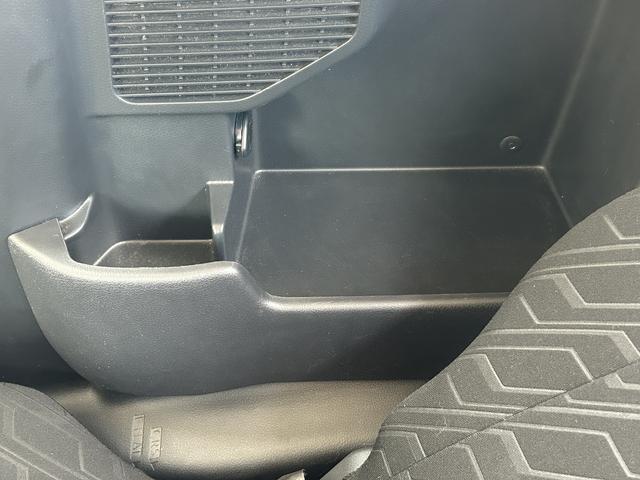 トールカスタムＧリミテッドＳＡ３　９インチナビ　ＥＴＣ　ドラレコ保証１年間距離無制限付き・車券整備付・フルセグナビ・クルーズコントロール・ドラレコ・全周囲カメラ・ＥＴＣ・シートヒーター・両側電動スライドドア・オートライト・ＬＥＤヘッドランプ・ＬＥＤフォグランプ（東京都）の中古車