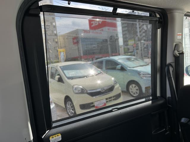 トールカスタムＧリミテッドＳＡ３　９インチナビ　ＥＴＣ　ドラレコ保証１年間距離無制限付き・車券整備付・フルセグナビ・クルーズコントロール・ドラレコ・全周囲カメラ・ＥＴＣ・シートヒーター・両側電動スライドドア・オートライト・ＬＥＤヘッドランプ・ＬＥＤフォグランプ（東京都）の中古車