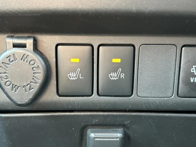 トールカスタムＧリミテッドＳＡ３　９インチナビ　ＥＴＣ　ドラレコ保証１年間距離無制限付き・車券整備付・フルセグナビ・クルーズコントロール・ドラレコ・全周囲カメラ・ＥＴＣ・シートヒーター・両側電動スライドドア・オートライト・ＬＥＤヘッドランプ・ＬＥＤフォグランプ（東京都）の中古車