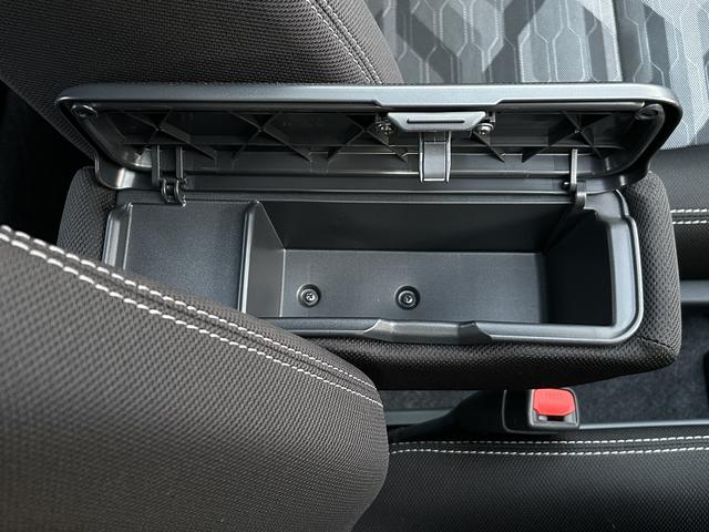 タフトＧターボ　クロムベンチャー保証　新車保証・まごころ保証　１年間・走行距離無制限付き（東京都）の中古車