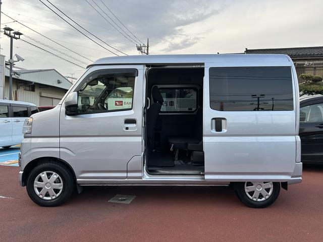 ハイゼットカーゴクルーズ車検整備付・４ＷＤ・７インチナビ・バックカメラ・ドラレコ・ＥＴＣ装備（東京都）の中古車