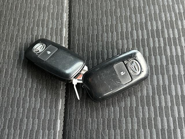 ハイゼットカーゴクルーズ車検整備付・４ＷＤ・７インチナビ・バックカメラ・ドラレコ・ＥＴＣ装備（東京都）の中古車