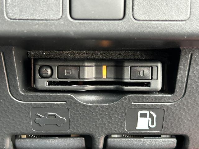 トールカスタムＧ　９インチディスプレイオーディオ　パノラマモニター保証　新車保証・まごころ保証　１年間・走行距離無制限付き（東京都）の中古車