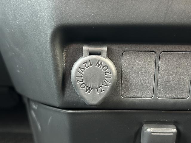 トールカスタムＧ　９インチディスプレイオーディオ　パノラマモニター保証　新車保証・まごころ保証　１年間・走行距離無制限付き（東京都）の中古車