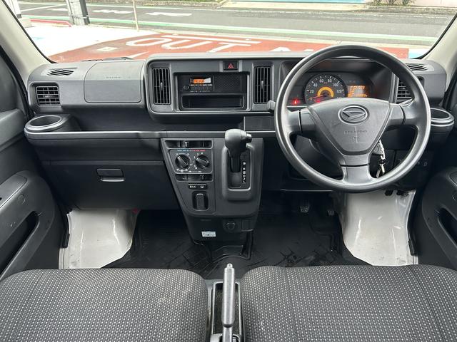 ハイゼットカーゴデラックスＳＡ３ＬＥＤヘッドライト・キーレス・アイドリングストップ・衝突回避支援（東京都）の中古車