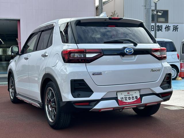 ロッキープレミアムＧ　ＨＥＶ９インチナビ・パノラマカメラ・ドラレコ・ＥＴＣ・クルーズコントロール・シートヒータ（東京都）の中古車