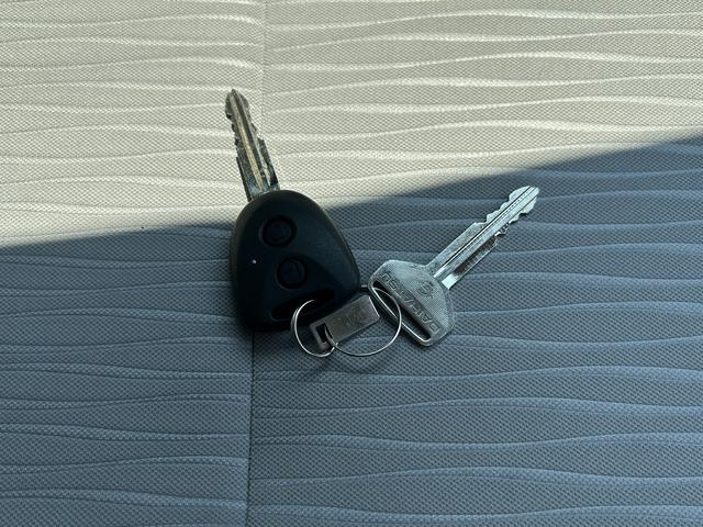 ミライースX SAIIIワイドBluetooth/USBチューナー装備保証 新車保証・まごころ保証 1年間・走行距離無制限付き・ワイドBluetooth/USBチューナー装備・LEDヘッドライト装備(東京都)の中古車