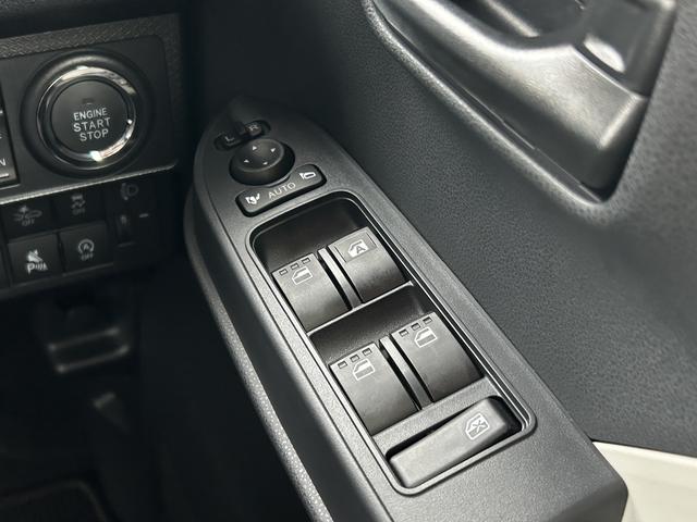 タントウェルカムターンシートＸ　ＰＲＭ保証　新車保証・まごころ保証　１年間・走行距離無制限付き・オーディオレス車・ＬＥＤヘッドライト装備・パノラマカメラ・シートヒーター装備（東京都）の中古車